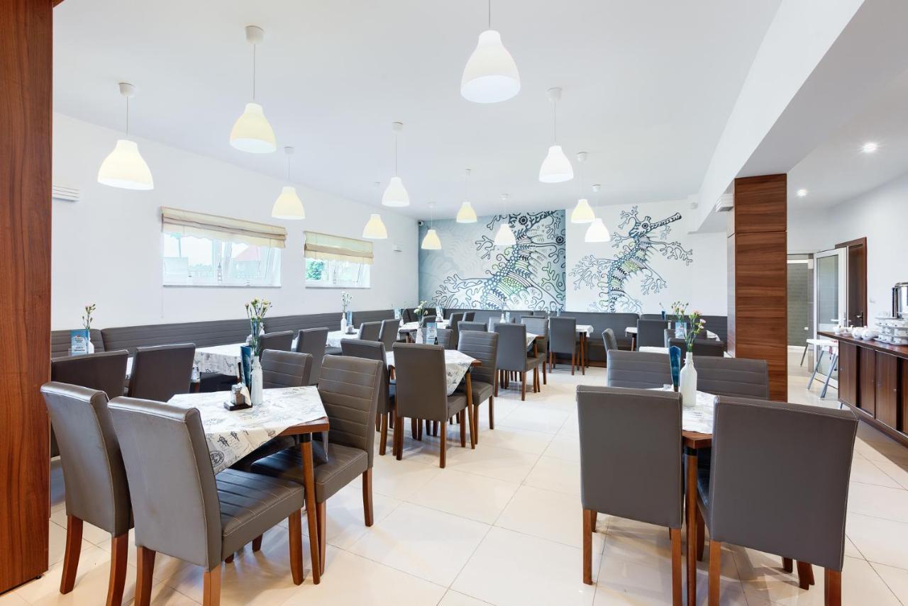 Resort Holiday Home Centrum Opieki I Rehabilitacji 야로수아비크 외부 사진